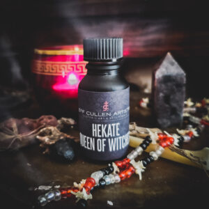 Hekate, Queen of Witches Oil